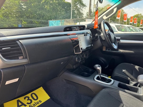 Used Toyota Hilux 2022 for sale - 76285268: Photo 42