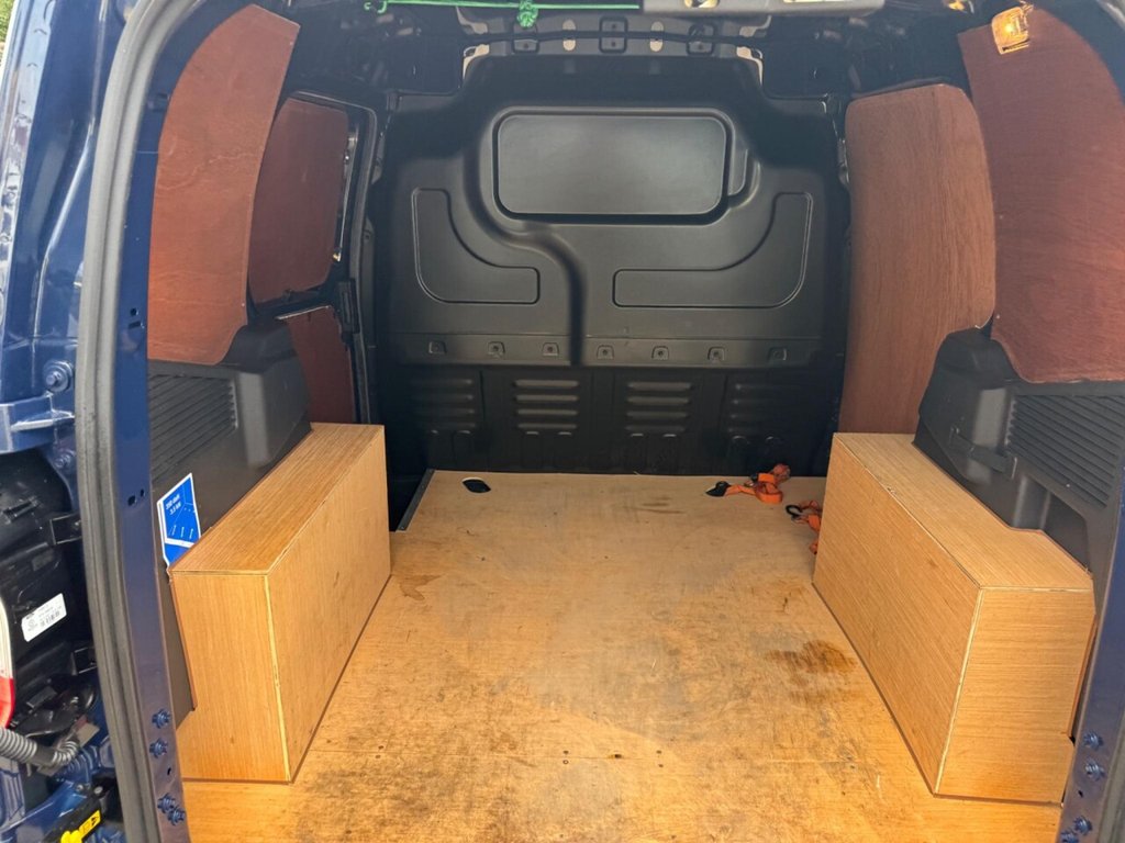 Used Ford Transit Courier 2022 for sale - 76285269: Photo 31