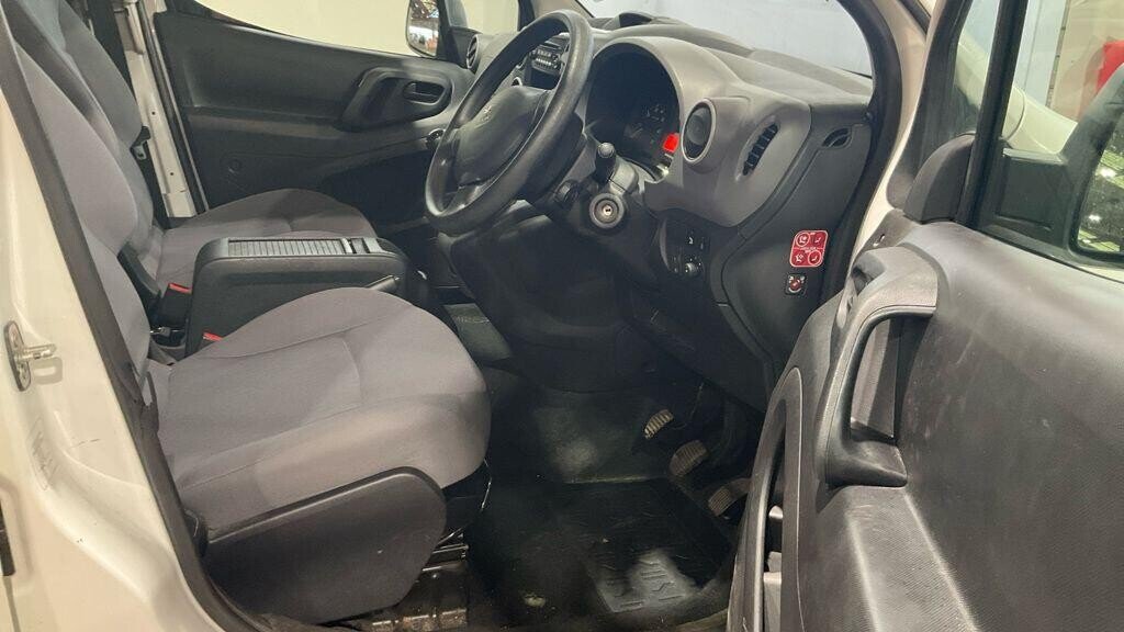Used Peugeot Partner 2016 for sale - 76470244: Photo 17