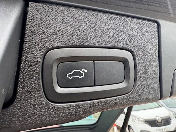 Used Volvo XC60 2020 for sale - 76285315: Photo 37