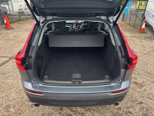 Used Volvo XC60 2020 for sale - 76285315: Photo 41