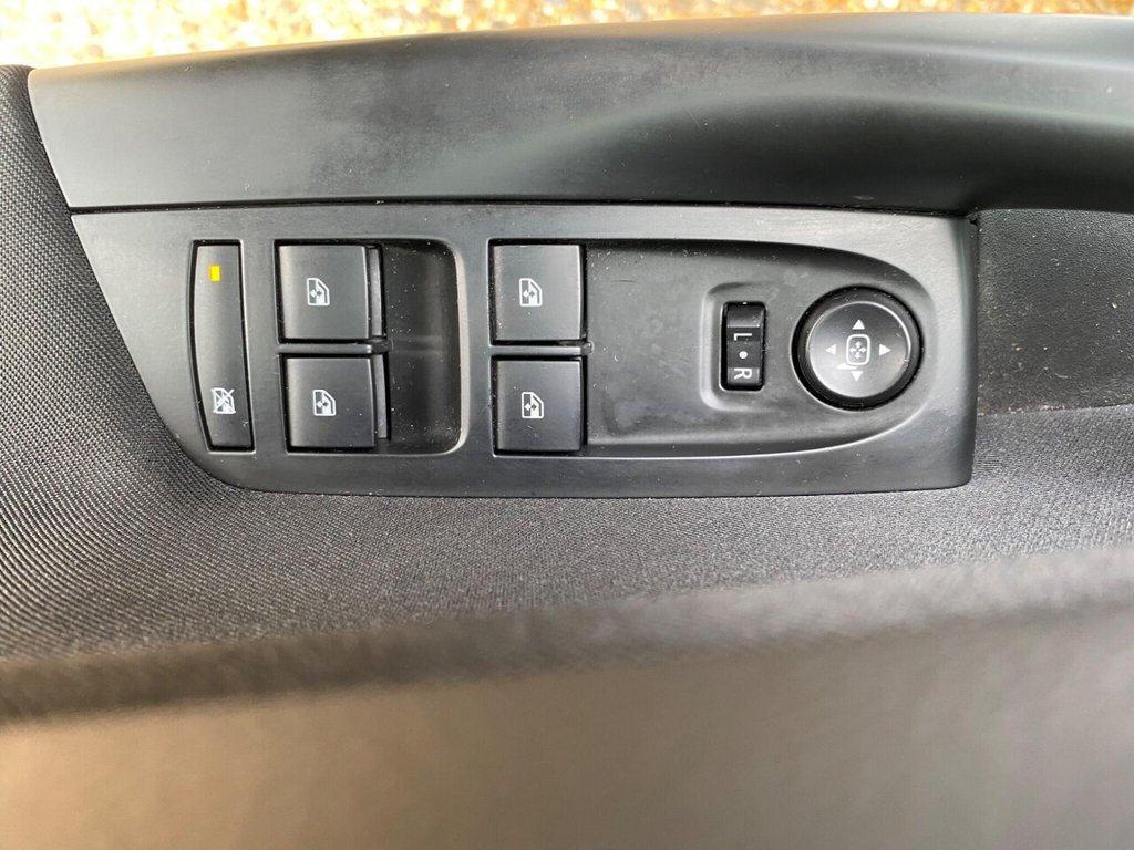 Used Vauxhall Astra 2016 for sale - 77483449: Photo 39