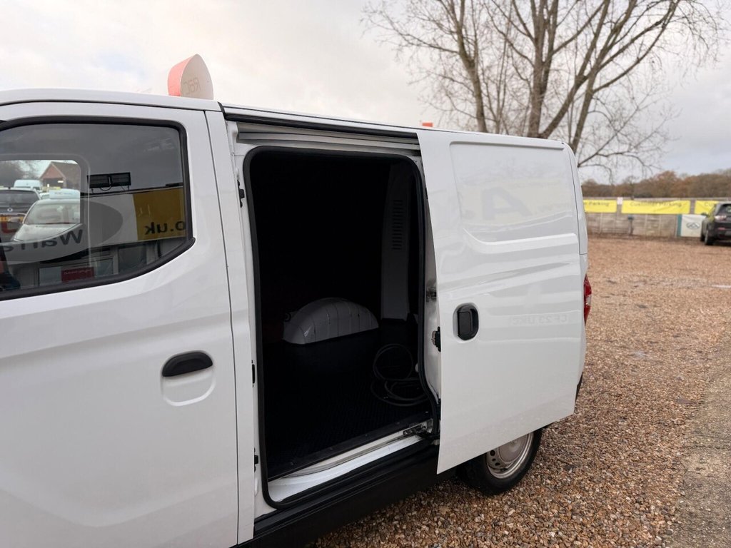 Used Maxus eDeliver 3 2021 for sale - 76848326: Photo 37