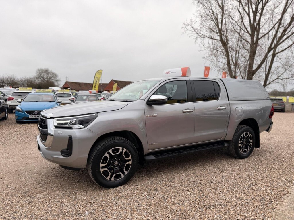 Used Toyota Hilux 2023 for sale - 77850445: Photo 10