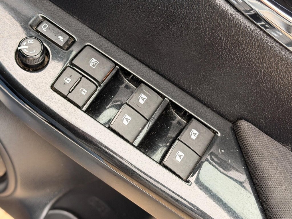 Used Toyota Hilux 2023 for sale - 77850445: Photo 29