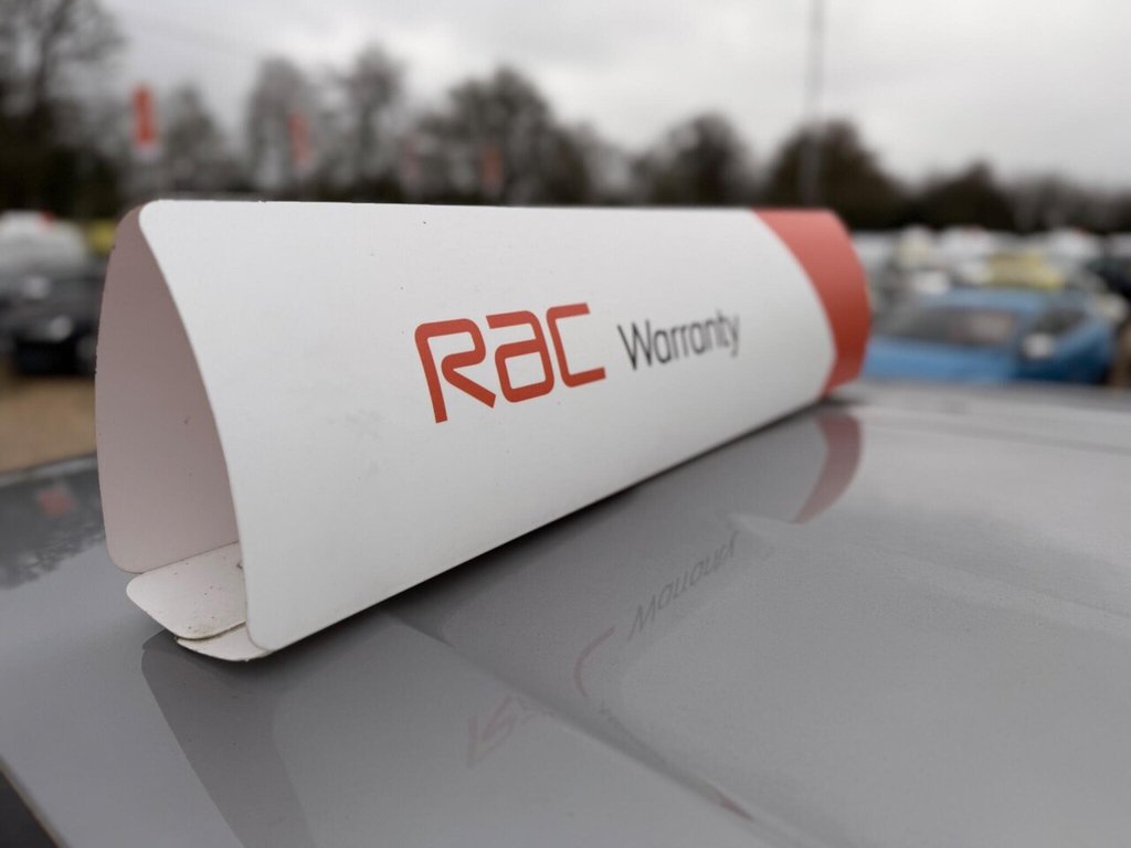 Used Toyota Hilux 2023 for sale - 77850445: Photo 48