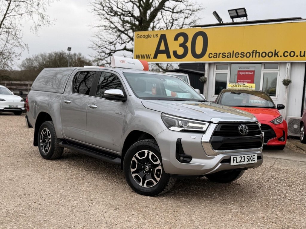 Used Toyota Hilux 2023 for sale - 77850445: Photo 5