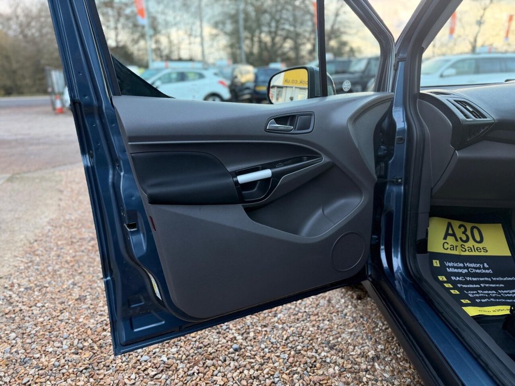 Used Ford Transit Connect 2018 for sale - 76910139: Photo 38