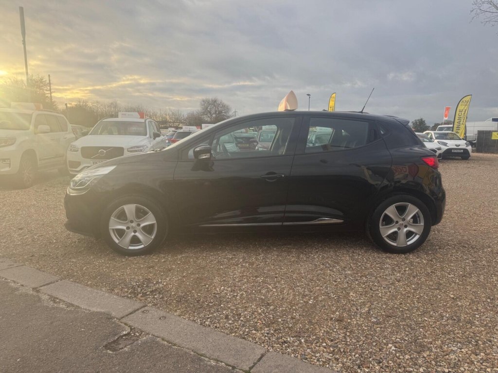 Used Renault Clio 2015 for sale - 76617567: Photo 19