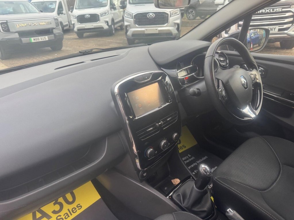 Used Renault Clio 2015 for sale - 76617567: Photo 41