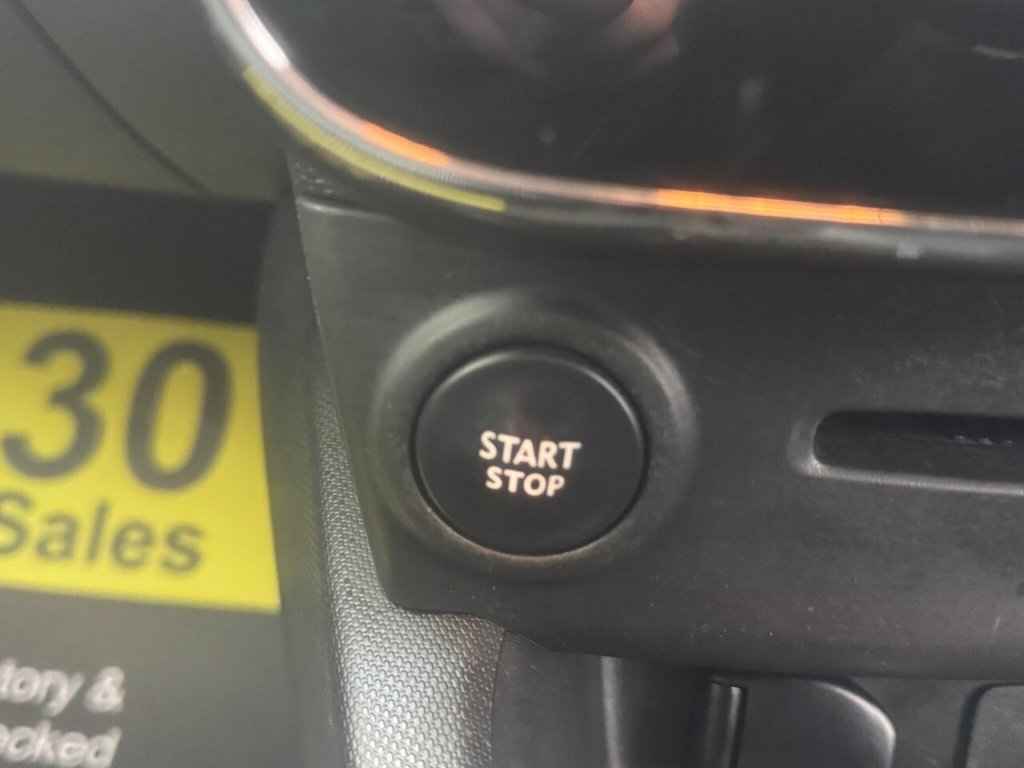 Used Renault Clio 2015 for sale - 76617567: Photo 45