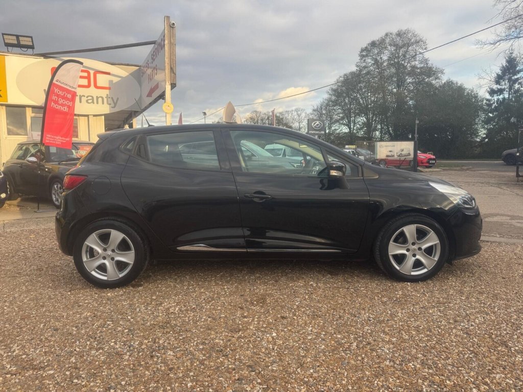 Used Renault Clio 2015 for sale - 76617567: Photo 6