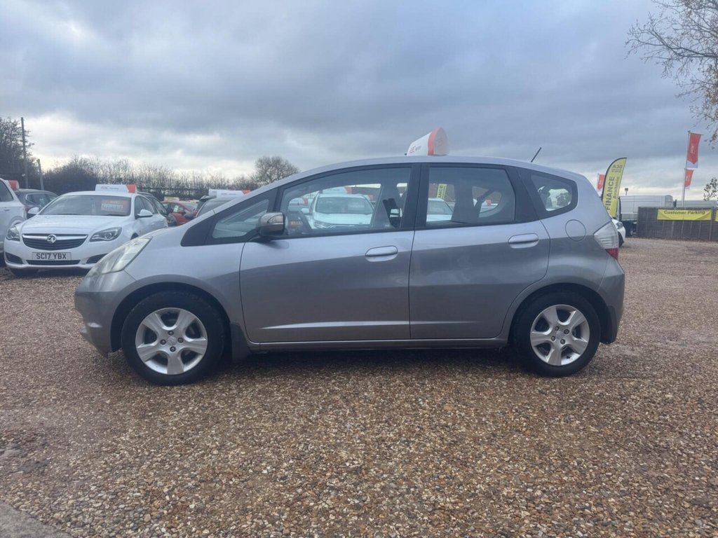 Used Honda Jazz 2009 for sale - 76496650: Photo 12