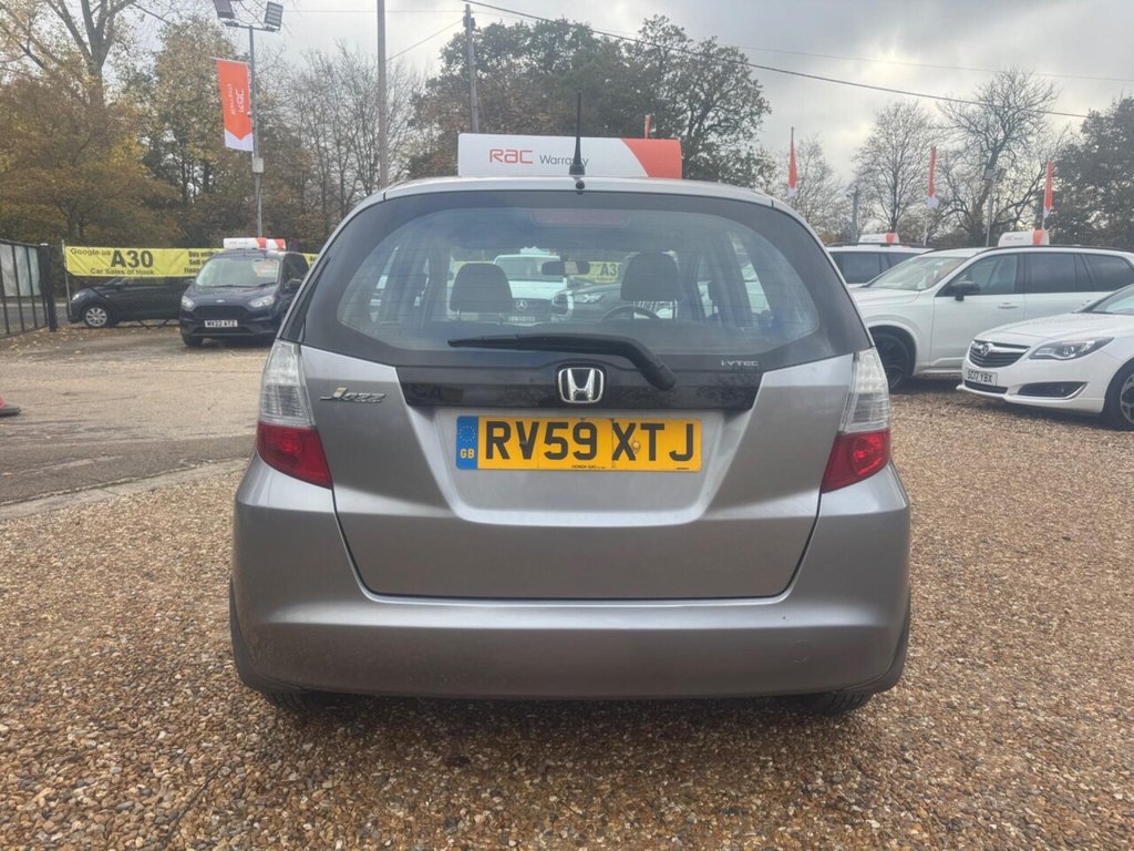 Used Honda Jazz 2009 for sale - 76496650: Photo 16