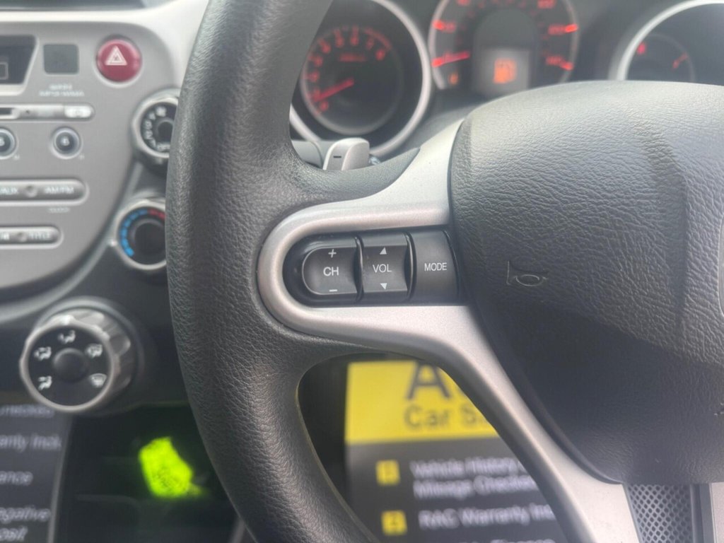 Used Honda Jazz 2009 for sale - 76496650: Photo 23