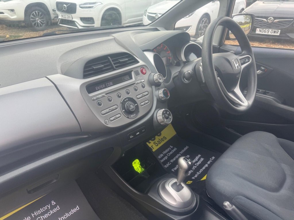 Used Honda Jazz 2009 for sale - 76496650: Photo 28