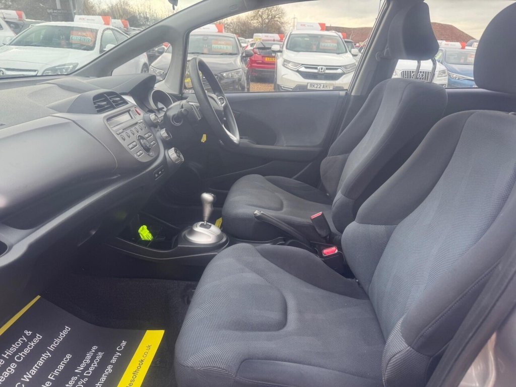 Used Honda Jazz 2009 for sale - 76496650: Photo 29