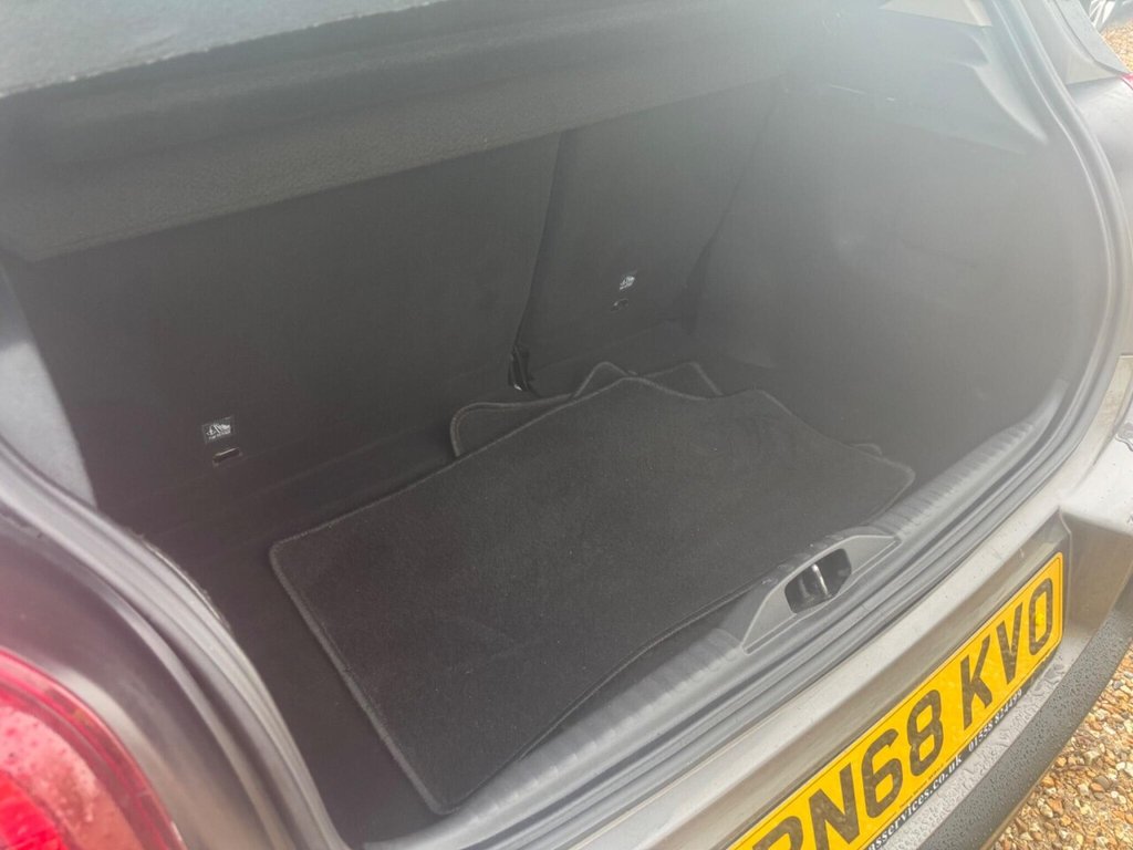 Used Citroen C3 2018 for sale - 76482115: Photo 38