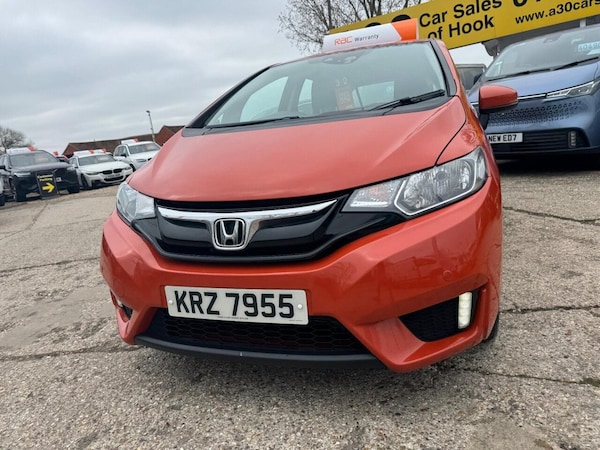 Used Honda Jazz 2016 for sale - 76304248: Photo 21