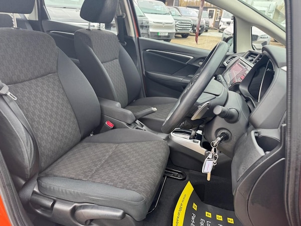 Used Honda Jazz 2016 for sale - 76304248: Photo 23