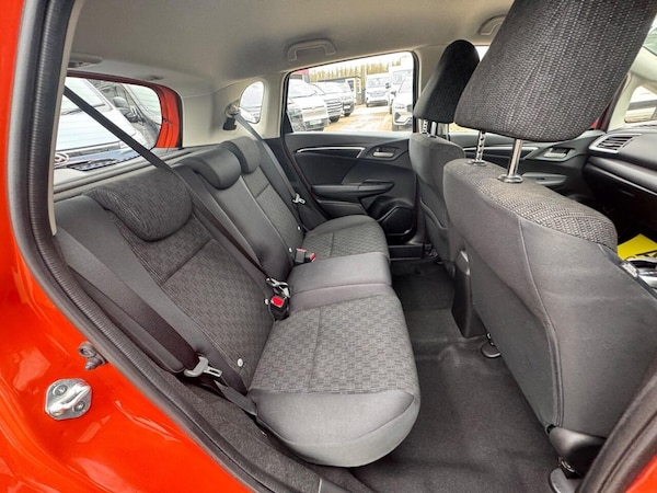 Used Honda Jazz 2016 for sale - 76304248: Photo 26