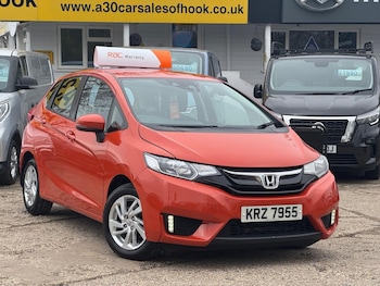 Used Honda Jazz 2016 for sale - 76304248: Photo 3