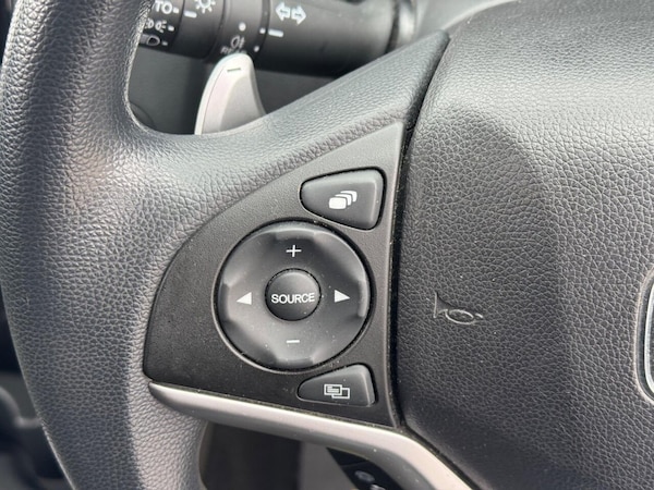 Used Honda Jazz 2016 for sale - 76304248: Photo 50
