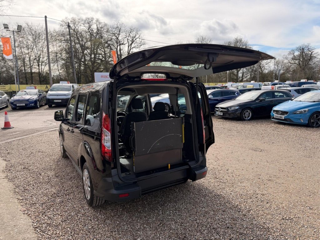 Used Ford Tourneo Connect 2019 for sale - 77821125: Photo 31