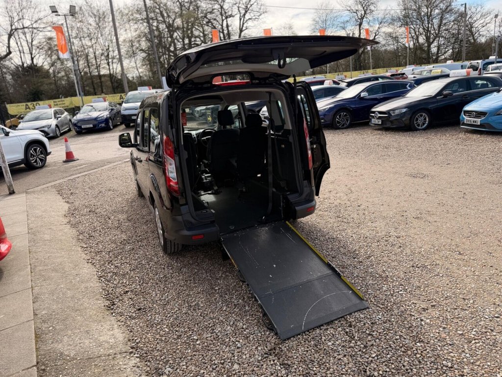 Used Ford Tourneo Connect 2019 for sale - 77821125: Photo 39