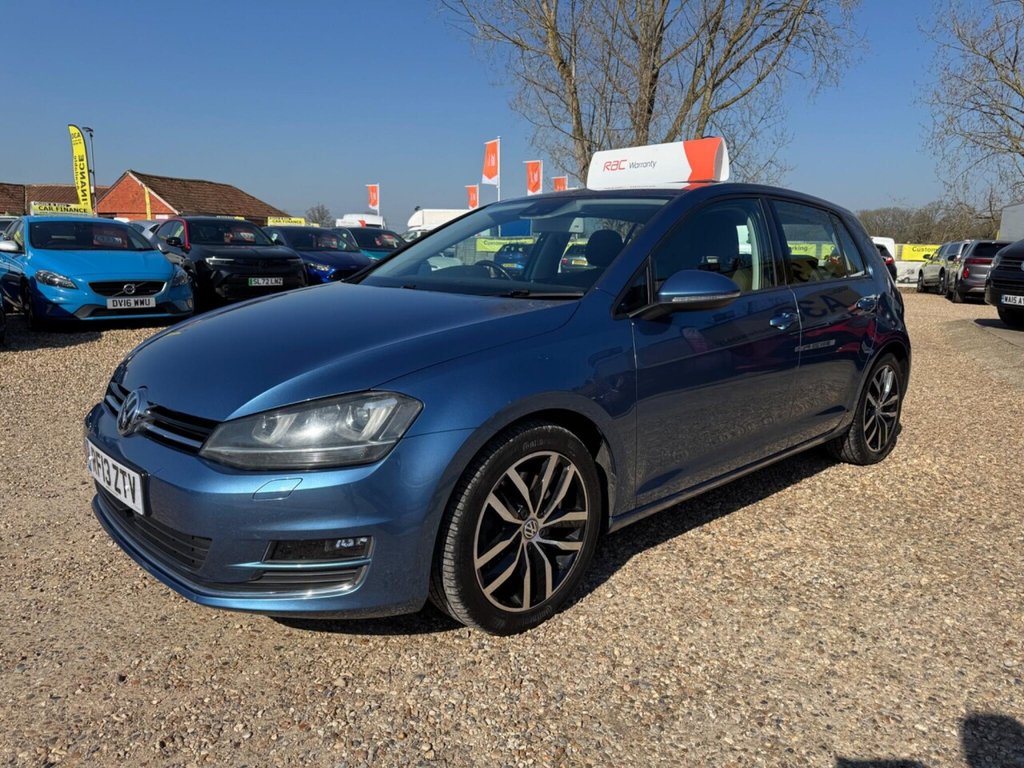 Used Volkswagen Golf 2025 for sale - 77952905: Photo 3