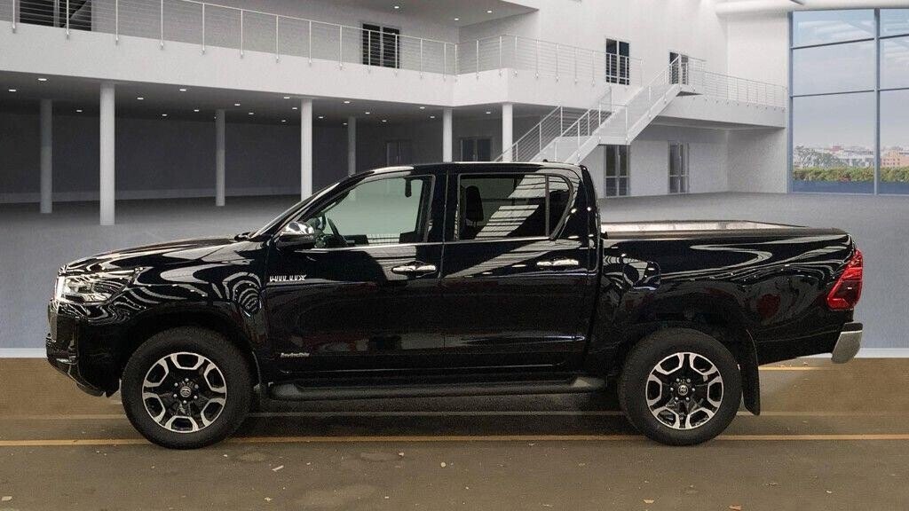 Used Toyota Hilux 2022 for sale - 76454556: Photo 12