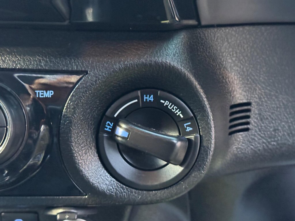 Used Toyota Hilux 2022 for sale - 76454556: Photo 26