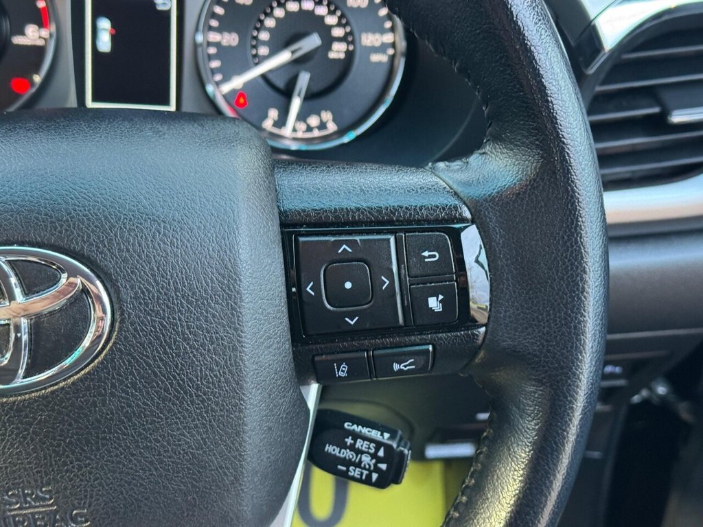 Used Toyota Hilux 2022 for sale - 76454556: Photo 28