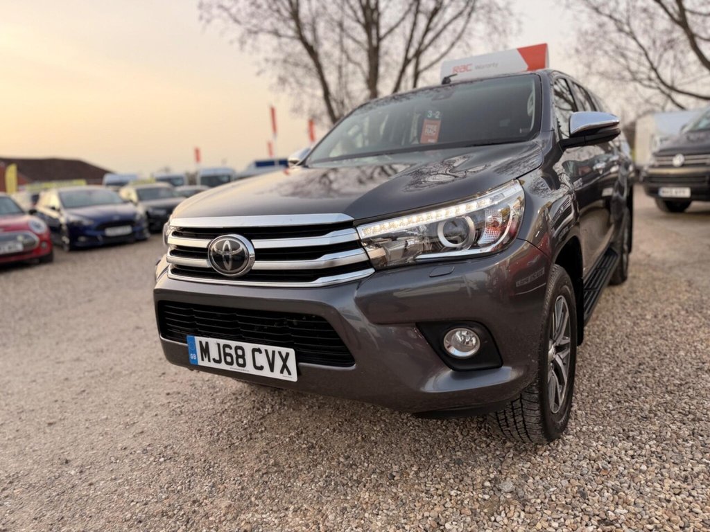 Used Toyota Hilux 2018 for sale - 77765332: Photo 22