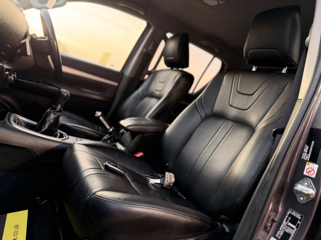 Used Toyota Hilux 2018 for sale - 77765332: Photo 47