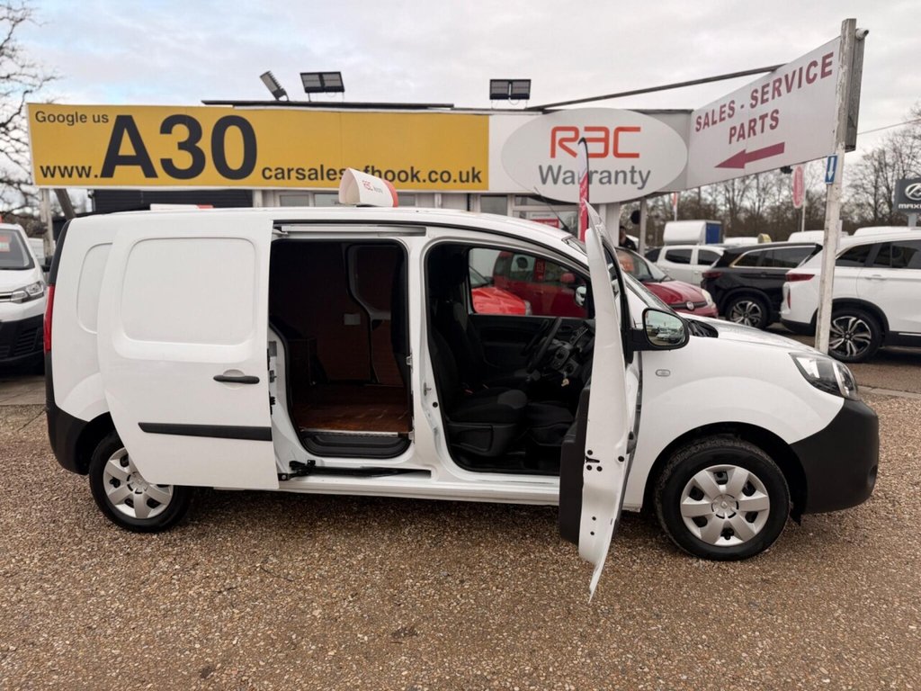 Used Renault Kangoo 2019 for sale - 77525925: Photo 33