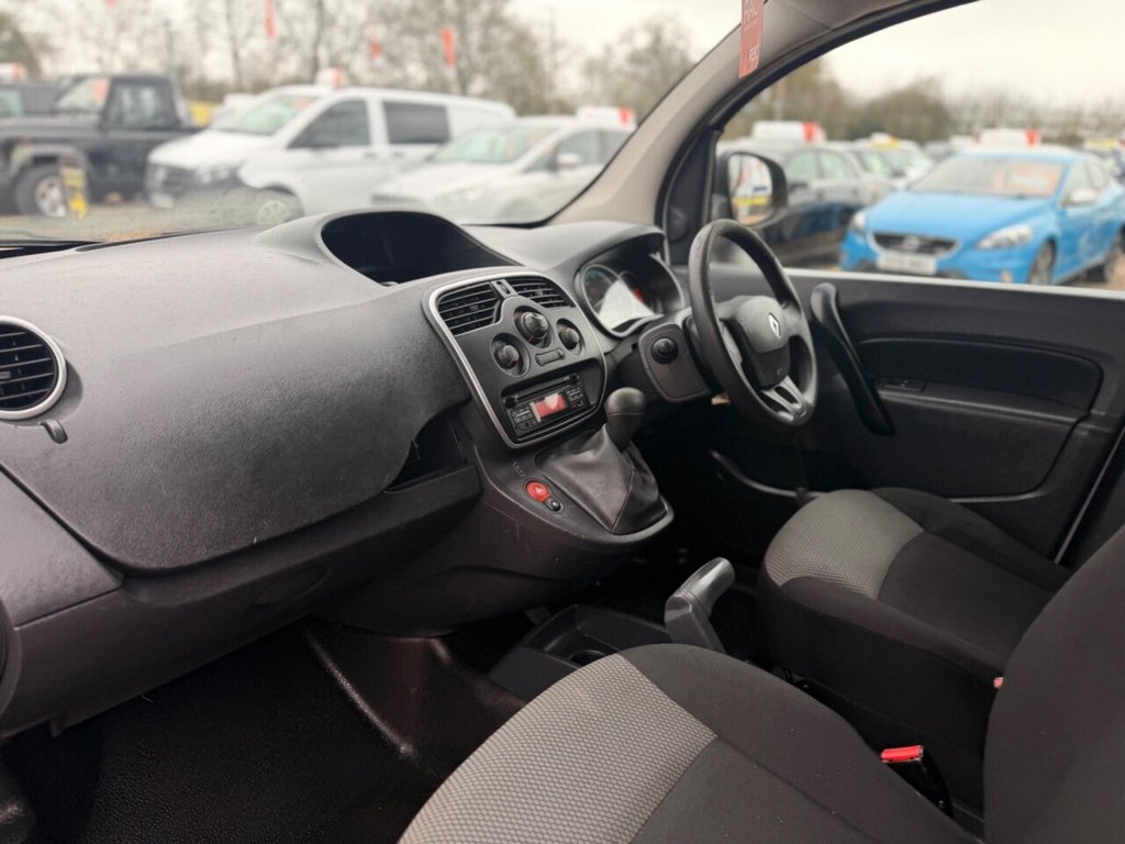 Used Renault Kangoo 2019 for sale - 77525925: Photo 40