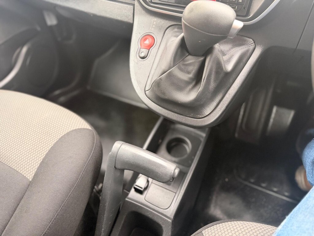 Used Renault Kangoo 2019 for sale - 77525925: Photo 50