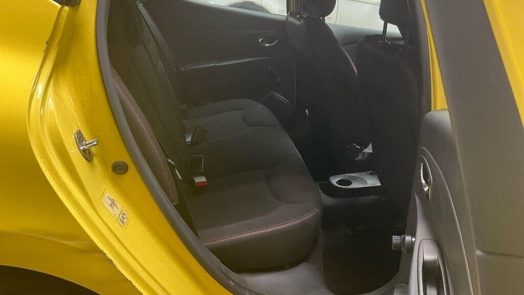 Used Renault Clio 2014 for sale - 77302407: Photo 15