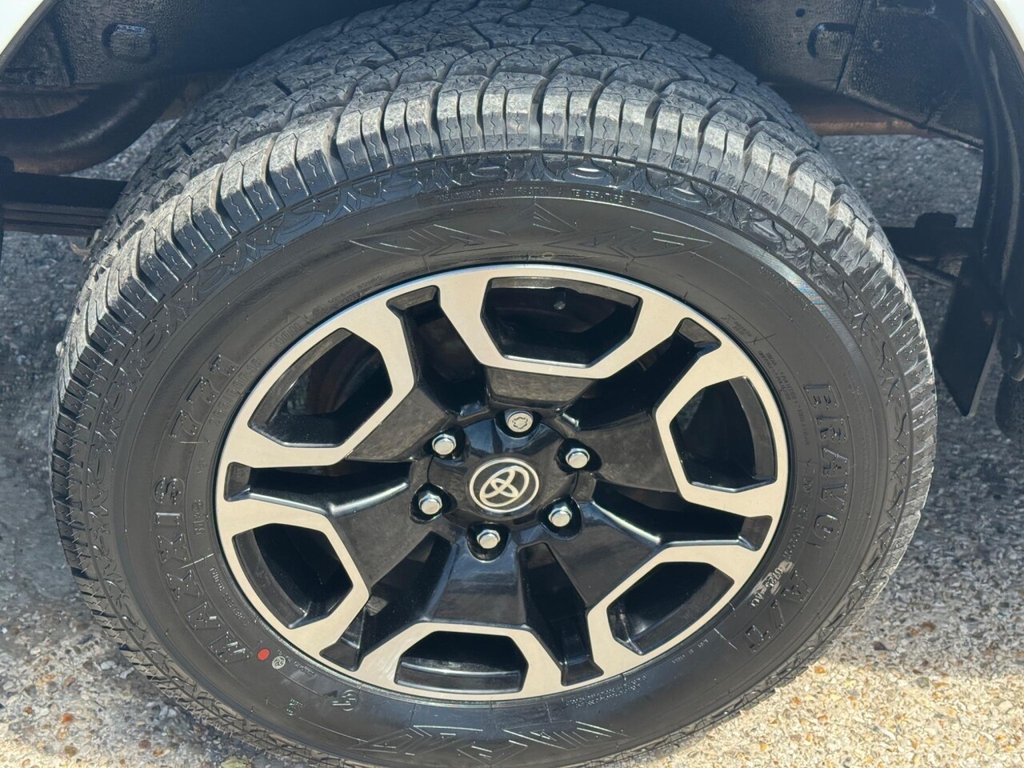 Used Toyota Hilux 2022 for sale - 76285278: Photo 28