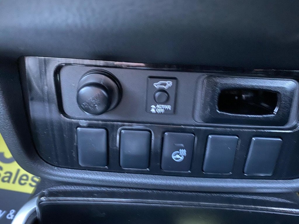 Used Mitsubishi Outlander 2016 for sale - 77161804: Photo 32