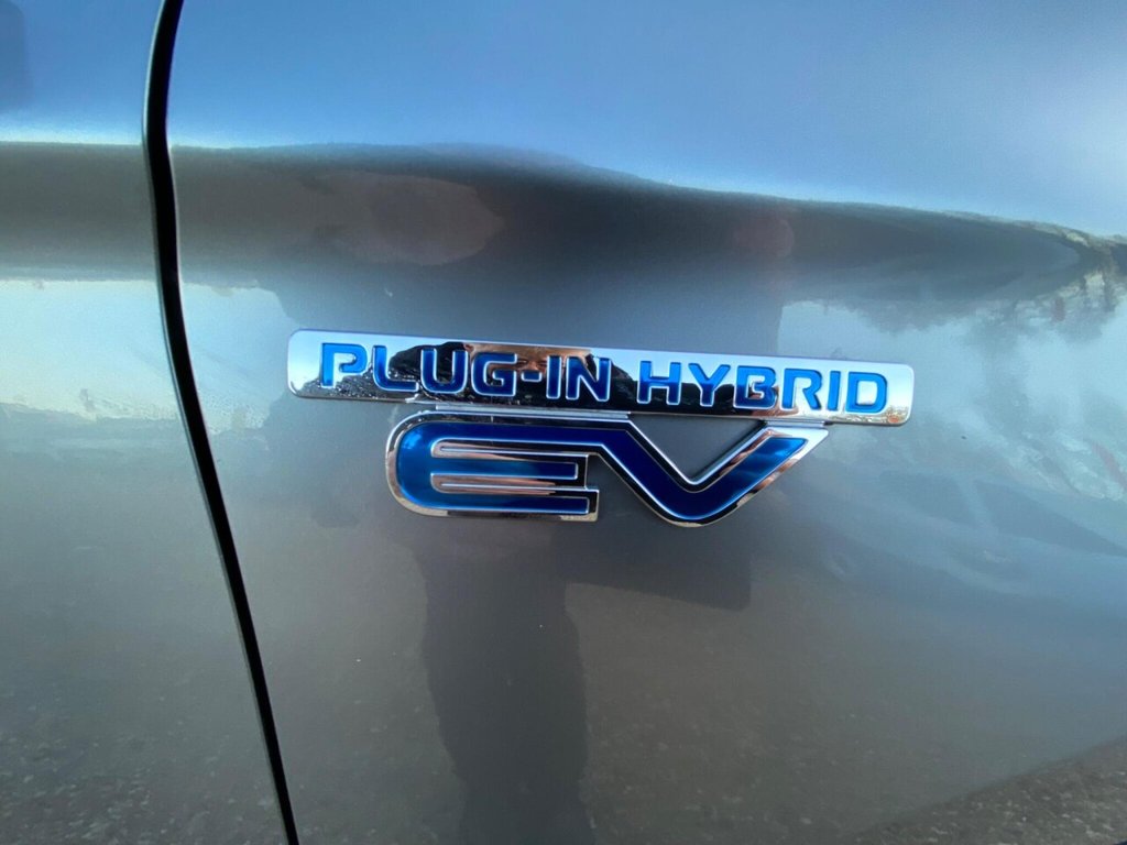 Used Mitsubishi Outlander 2016 for sale - 77161804: Photo 42