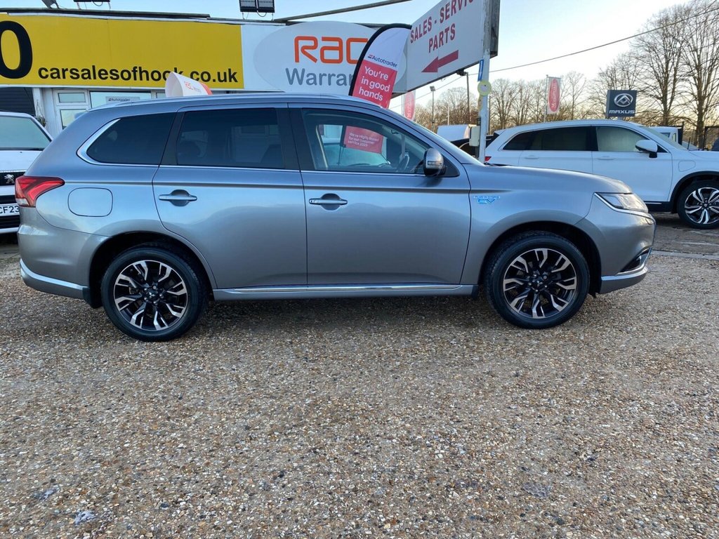 Used Mitsubishi Outlander 2016 for sale - 77161804: Photo 5