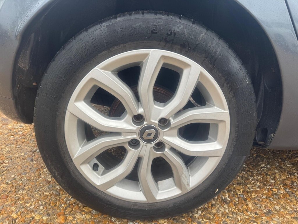 Used Renault Clio 2017 for sale - 77249850: Photo 14