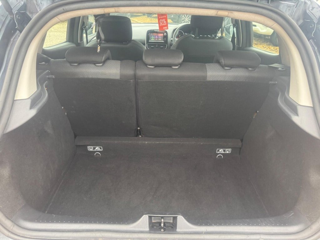 Used Renault Clio 2017 for sale - 77249850: Photo 35