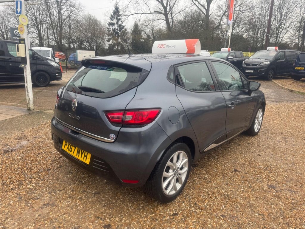 Used Renault Clio 2017 for sale - 77249850: Photo 9