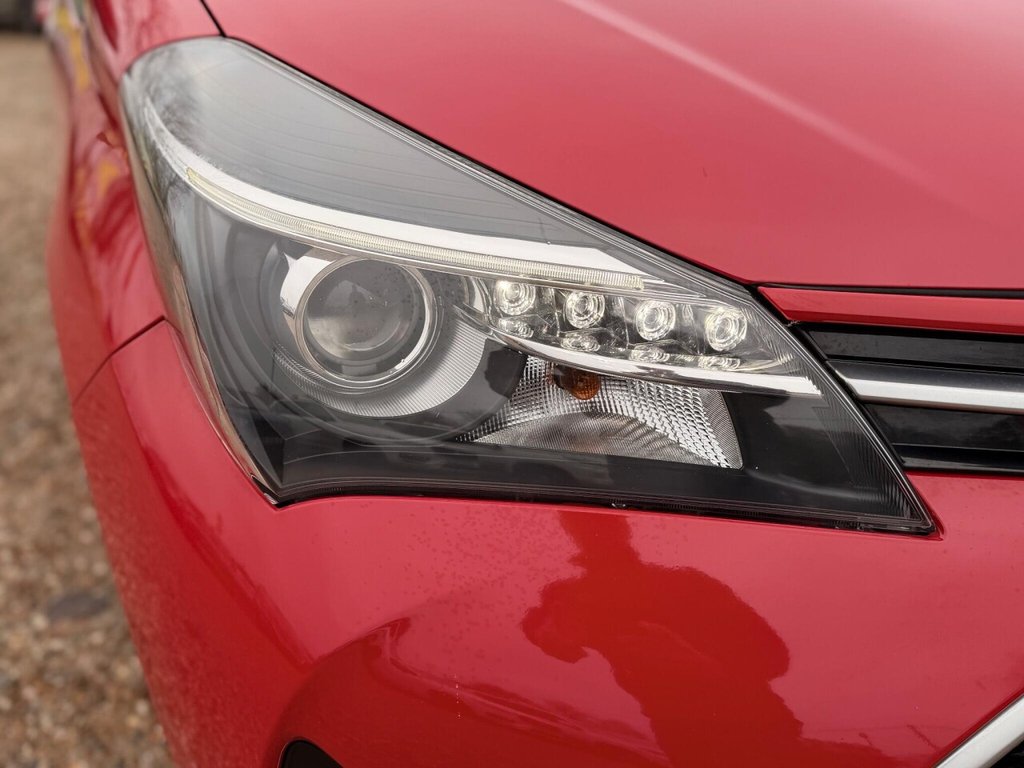 Used Toyota Yaris 2016 for sale - 76724899: Photo 17