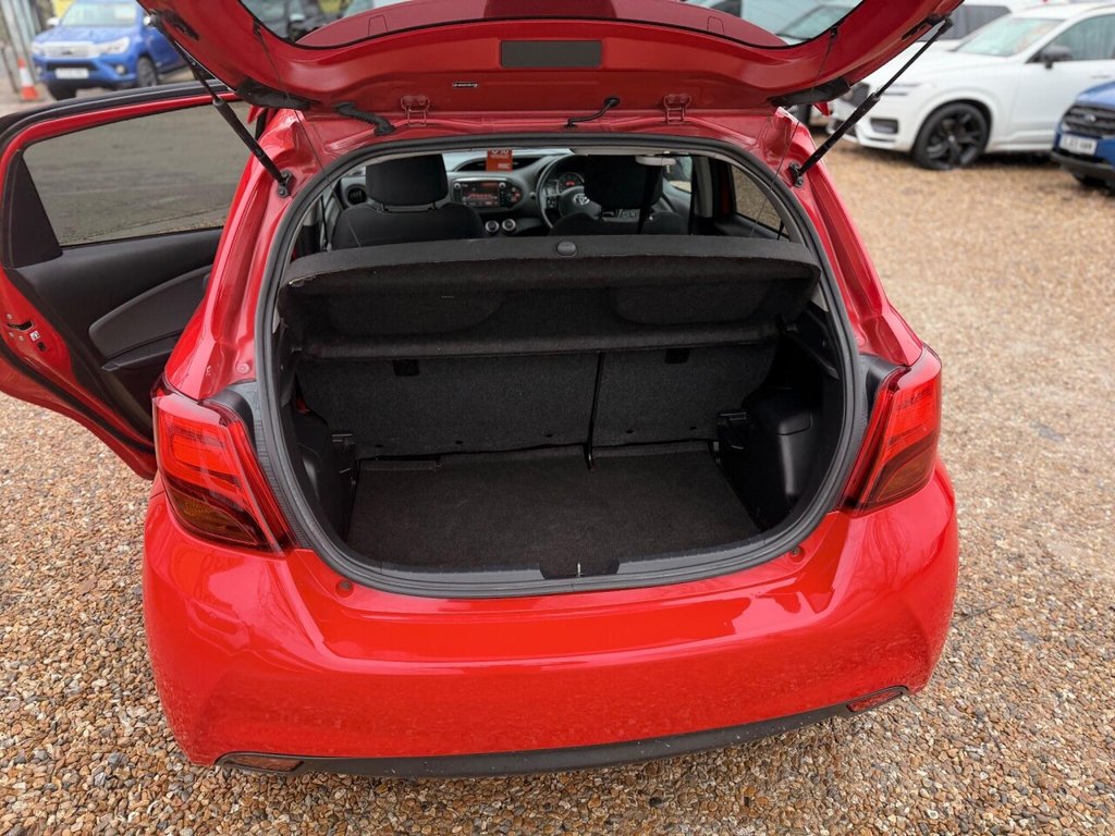 Used Toyota Yaris 2016 for sale - 76724899: Photo 28