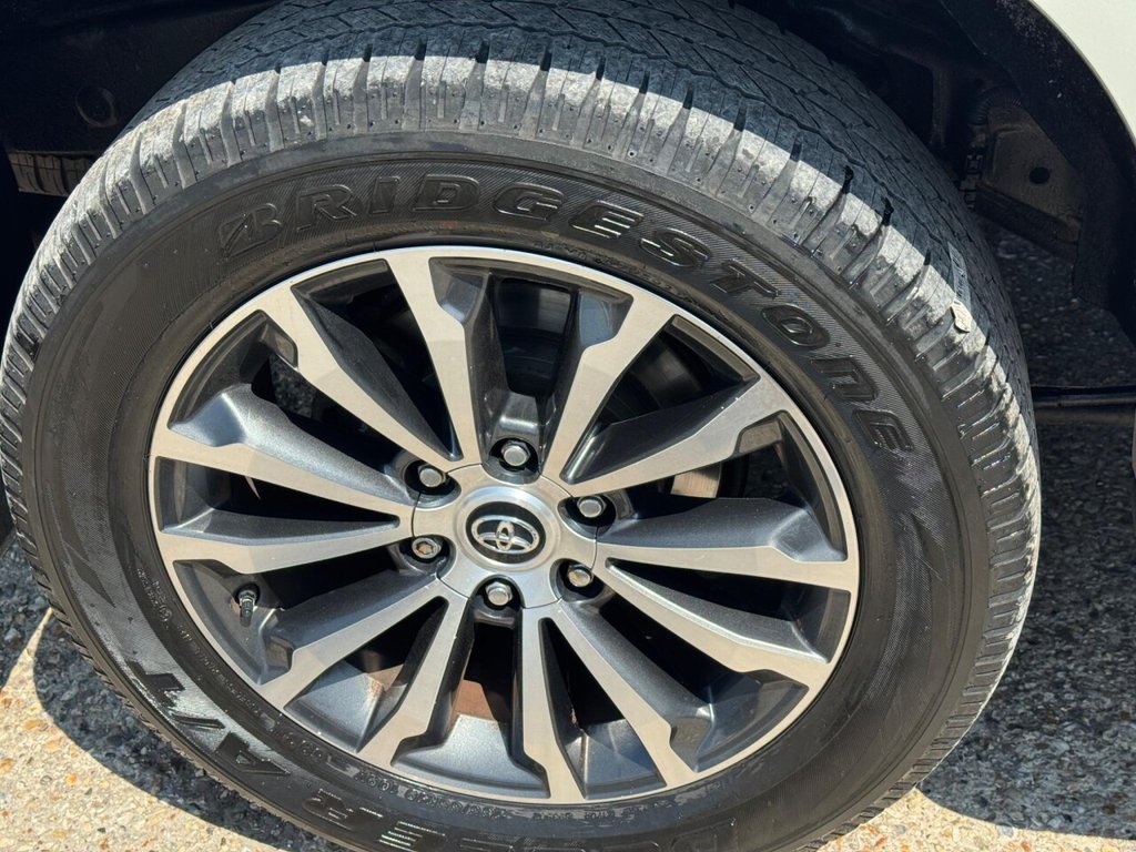 Used Toyota Land Cruiser 2018 for sale - 76285264: Photo 23