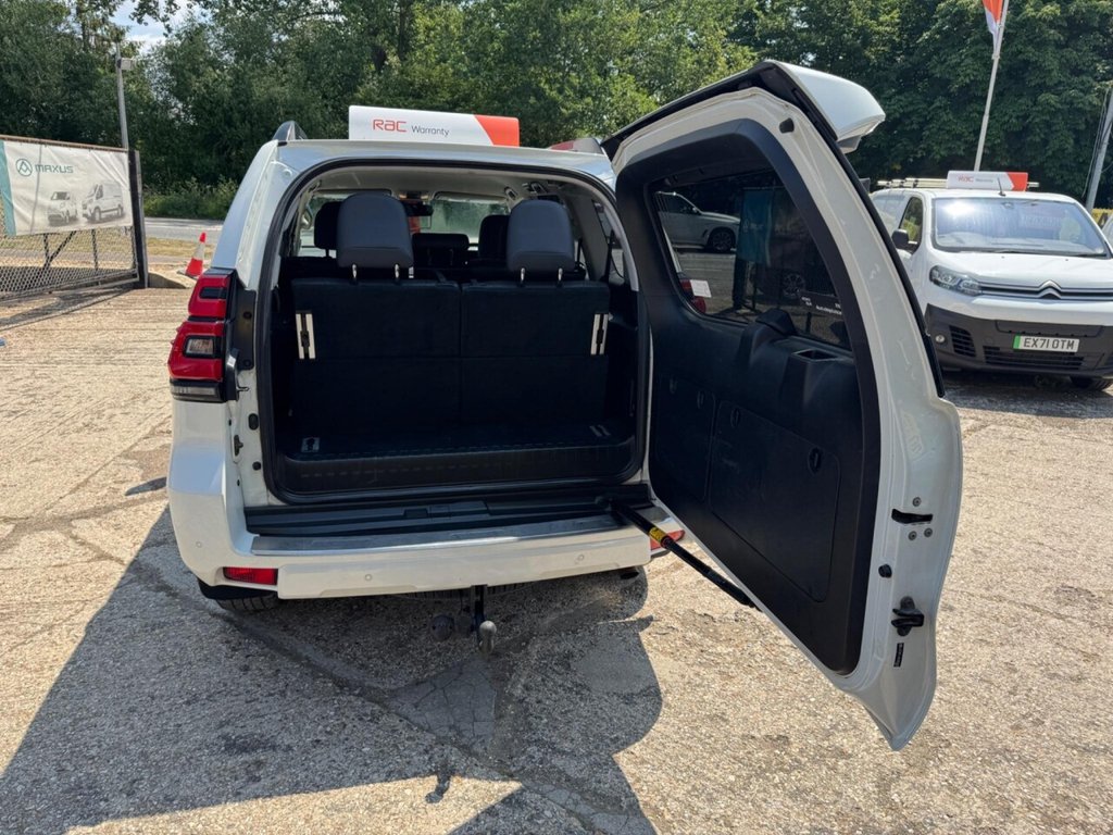 Used Toyota Land Cruiser 2018 for sale - 76285264: Photo 35